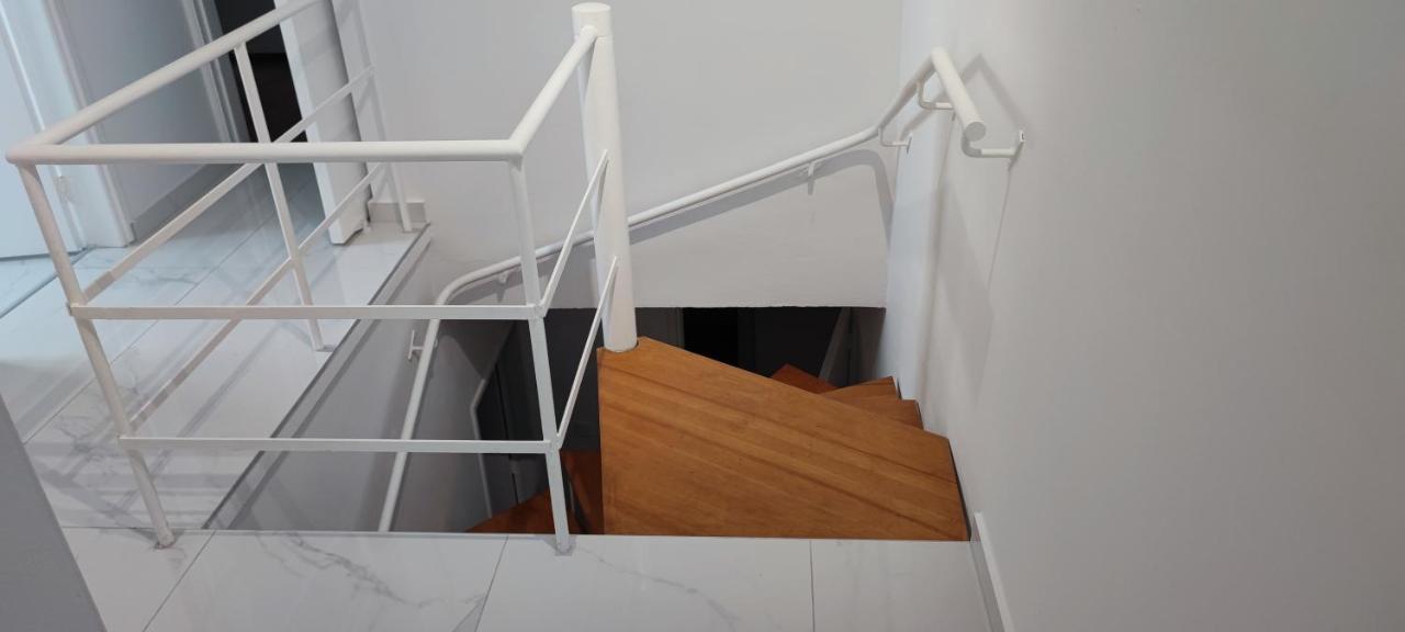 Ellas Modern Duplex City Center 尼科西亚 外观 照片