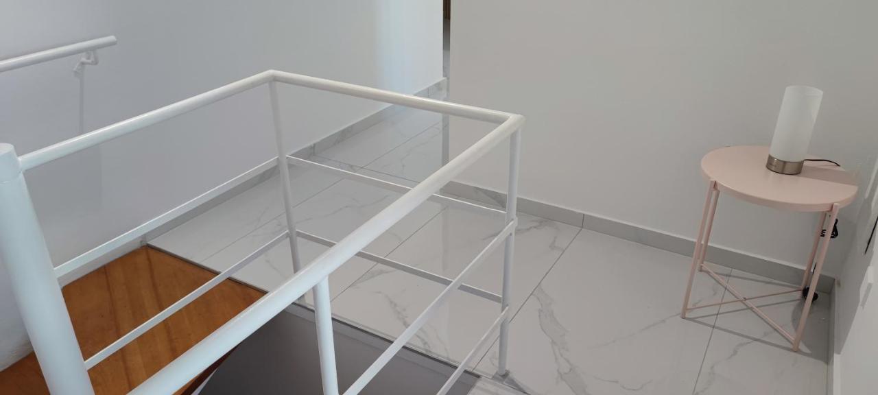 Ellas Modern Duplex City Center 尼科西亚 外观 照片